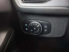 Ford Focus (2022) thumbnail 34