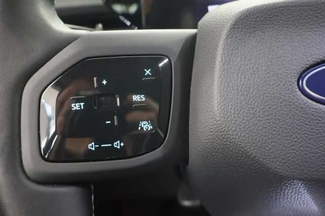 Ford Explorer (2025) thumbnail 29