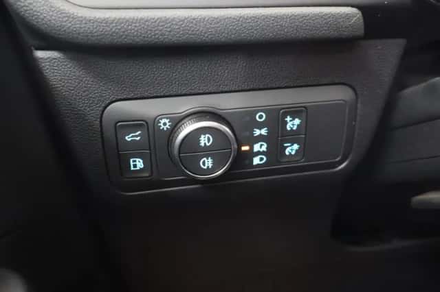 Ford Kuga (2024) thumbnail 36
