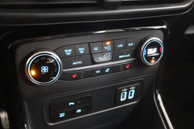 Ford EcoSport (2019) thumbnail 21