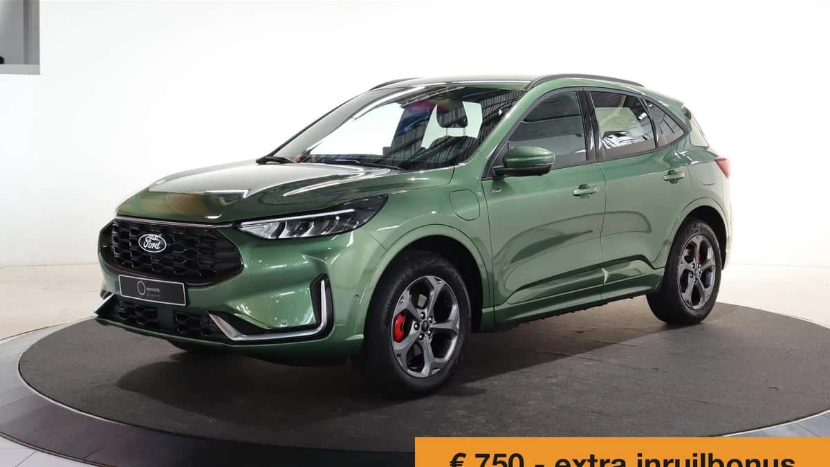 Ford Kuga (2025) — foto 1