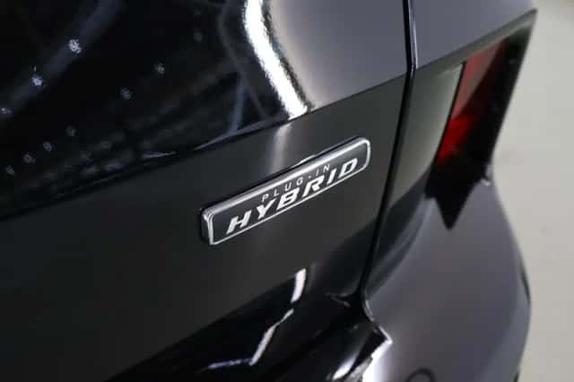 Ford Kuga (2024) thumbnail 42