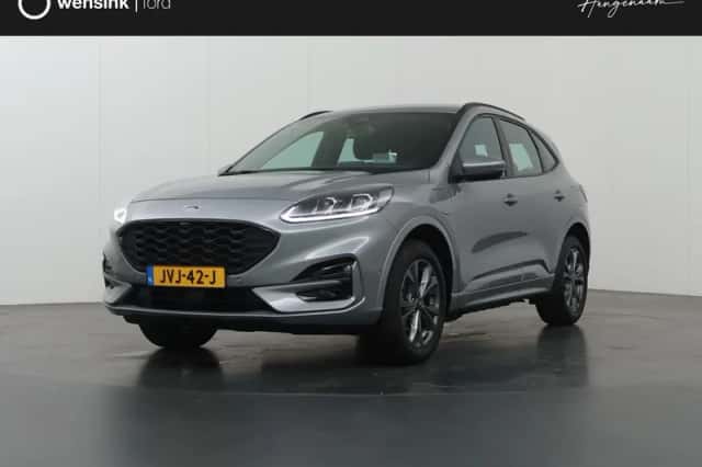 Ford Kuga (2022) thumbnail 1