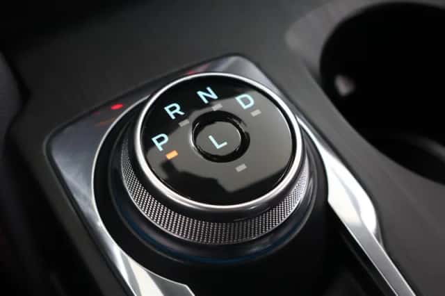 Ford Kuga (2022) thumbnail 28