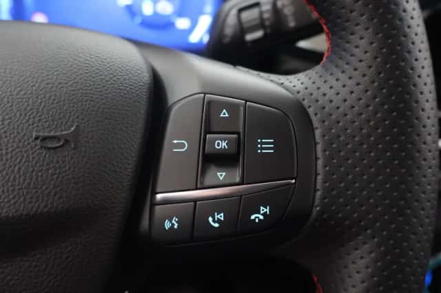 Ford Kuga (2022) thumbnail 30
