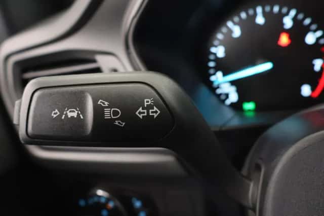 Ford Focus (2023) thumbnail 34