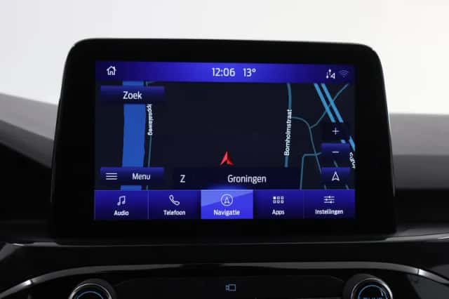 Ford Kuga (2022) thumbnail 13
