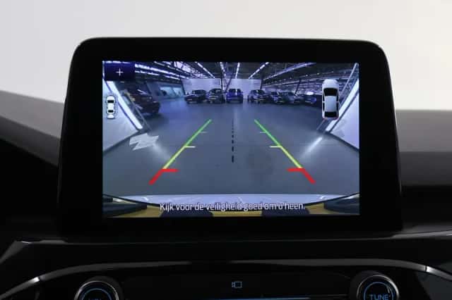 Ford Kuga (2022) thumbnail 14