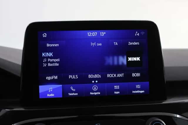 Ford Kuga (2022) thumbnail 15