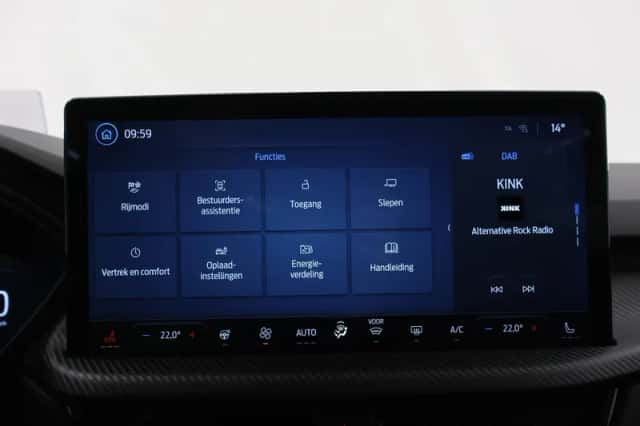 Ford Kuga (2025) thumbnail 20