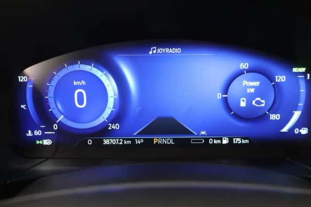Ford Kuga (2022) thumbnail 12