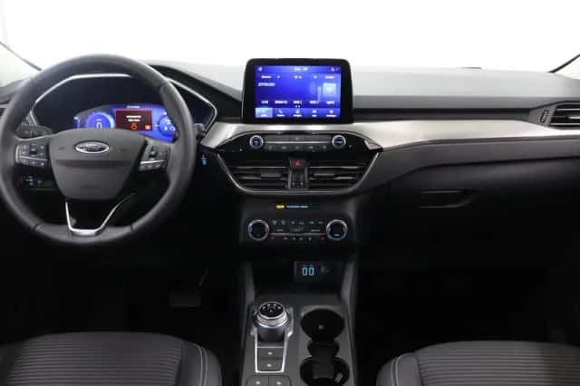 Ford Kuga (2022) thumbnail 8