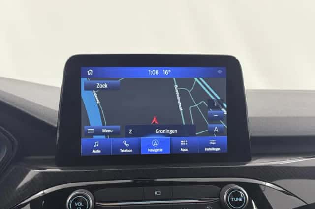 Ford Kuga (2023) thumbnail 14