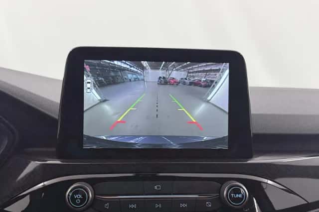Ford Kuga (2023) thumbnail 15