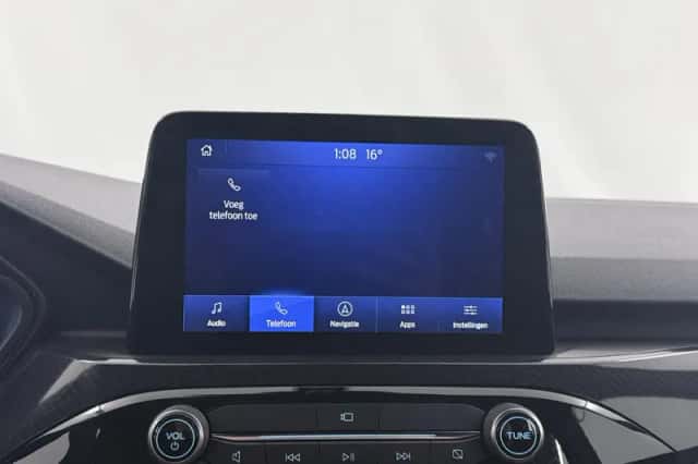 Ford Kuga (2023) thumbnail 17