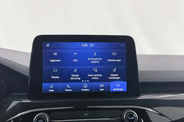 Ford Kuga (2023) thumbnail 20