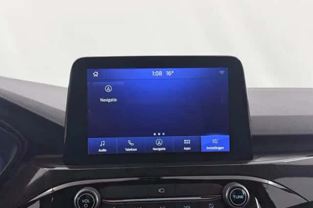 Ford Kuga (2023) thumbnail 23
