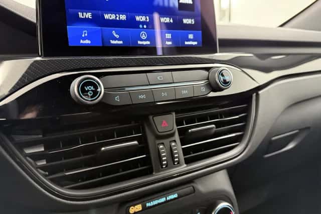 Ford Kuga (2023) thumbnail 24