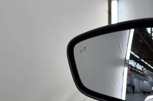 Ford Kuga (2023) thumbnail 35
