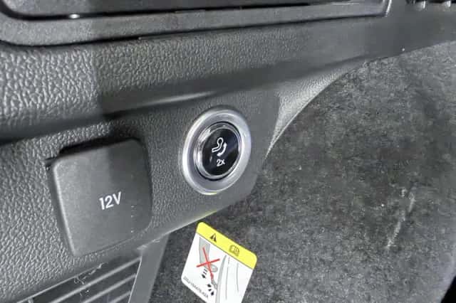 Ford Kuga (2023) thumbnail 40