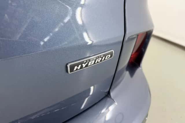 Ford Kuga (2023) thumbnail 44