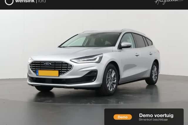 Ford Focus (2025) thumbnail 1