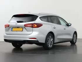 Ford Focus (2025) thumbnail 2