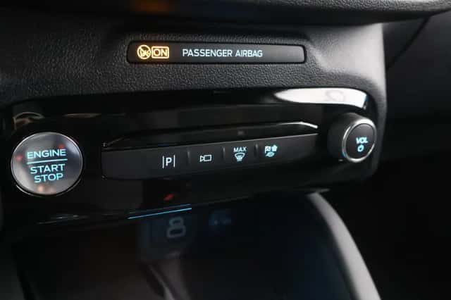 Ford Kuga (2025) thumbnail 29