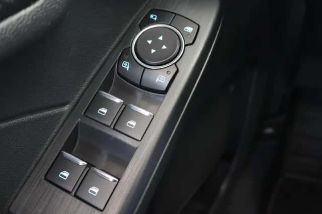 Ford Kuga (2025) thumbnail 40