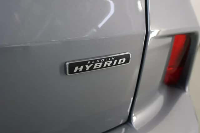 Ford Kuga (2025) thumbnail 44