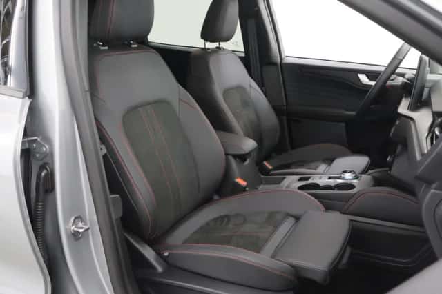 Ford Kuga (2025) thumbnail 10