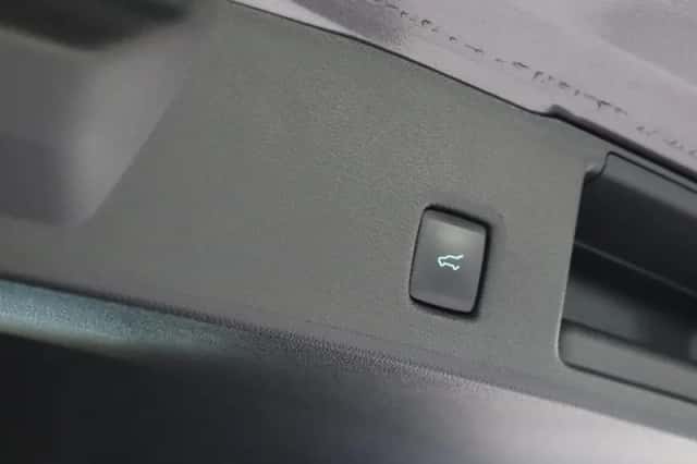 Ford Kuga (2024) thumbnail 12