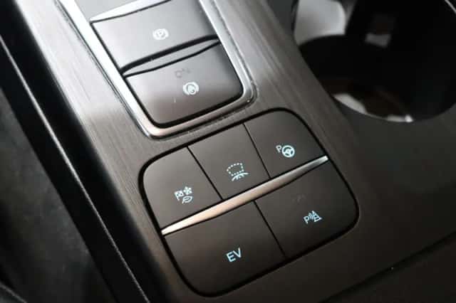 Ford Kuga (2024) thumbnail 19