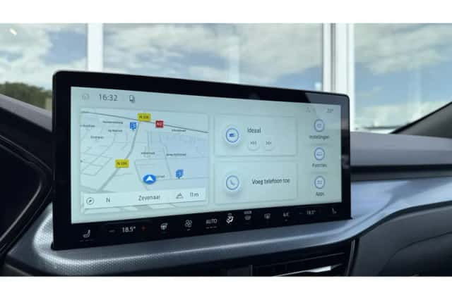 Ford Kuga (2026) thumbnail 39