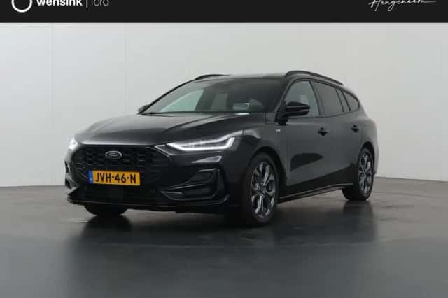 Ford Focus (2023) thumbnail 1