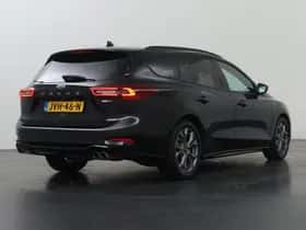 Ford Focus (2023) thumbnail 2