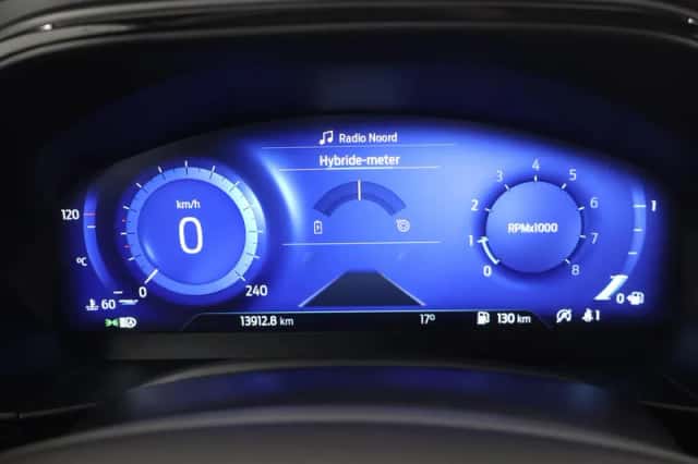 Ford Focus (2023) thumbnail 12