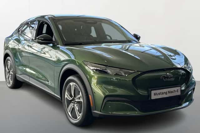 Ford Mustang (2026) thumbnail 3