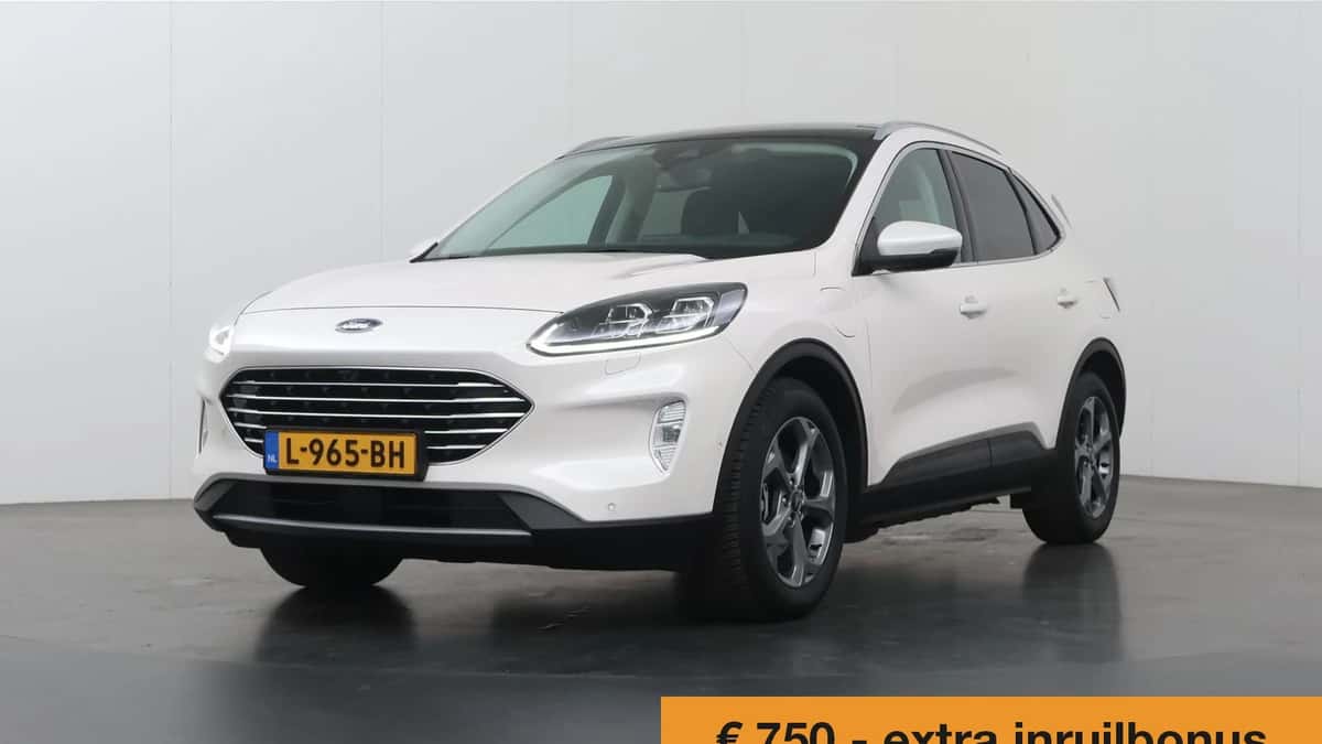 Ford Kuga (2021) — foto 1