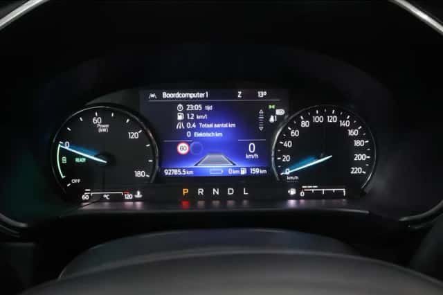 Ford Kuga (2021) thumbnail 12