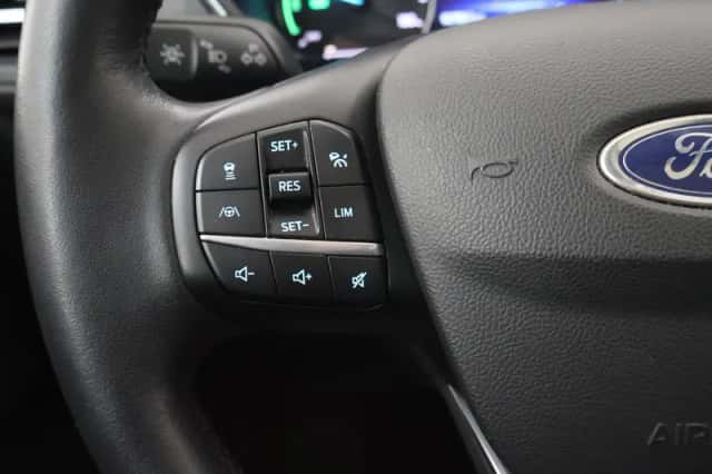 Ford Kuga (2021) thumbnail 34