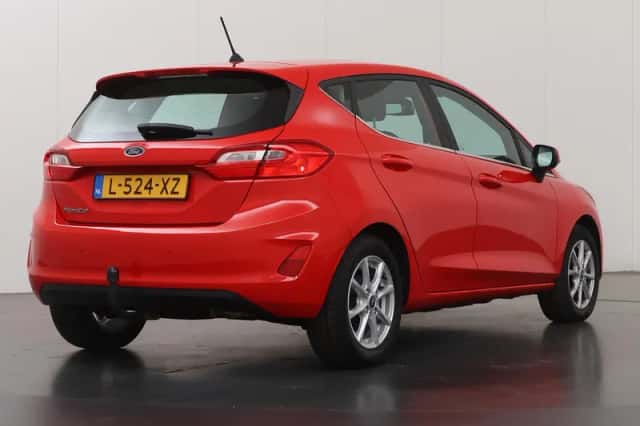 Ford Fiesta (2021) thumbnail 2