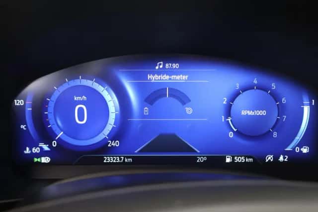 Ford Focus (2023) thumbnail 12
