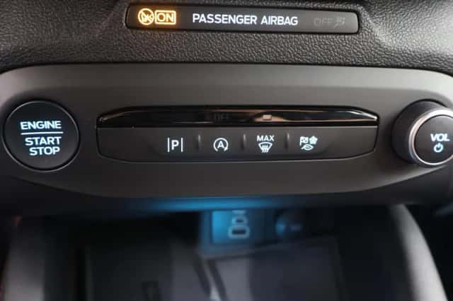 Ford Focus (2023) thumbnail 25
