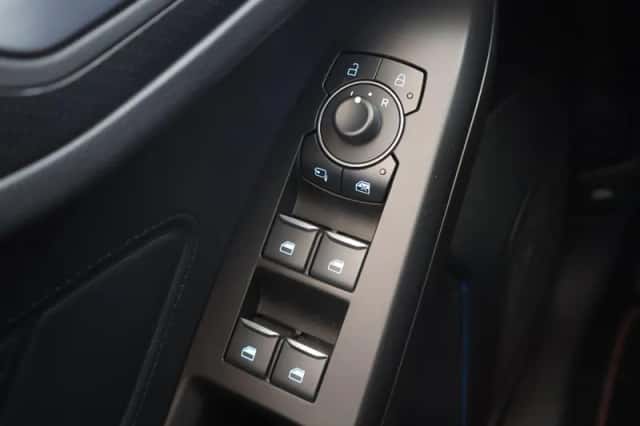 Ford Focus (2023) thumbnail 36