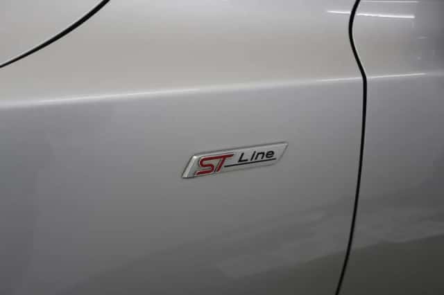 Ford Focus (2023) thumbnail 42