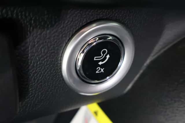 Ford Kuga (2025) thumbnail 42