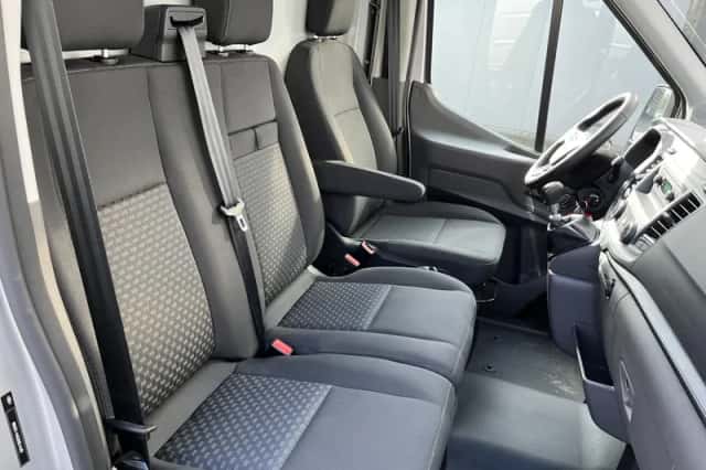 Ford Transit (2024) thumbnail 19