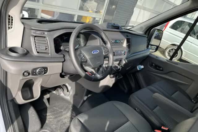 Ford Transit (2024) thumbnail 20