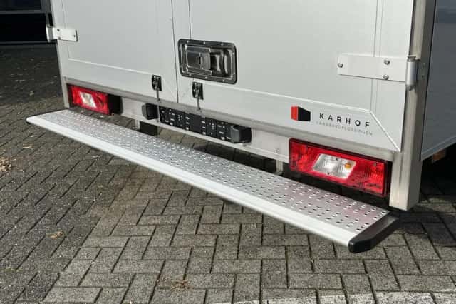 Ford Transit (2024) thumbnail 6